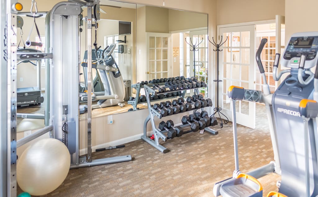 Apartments in Towson, MD Versailles Apartments